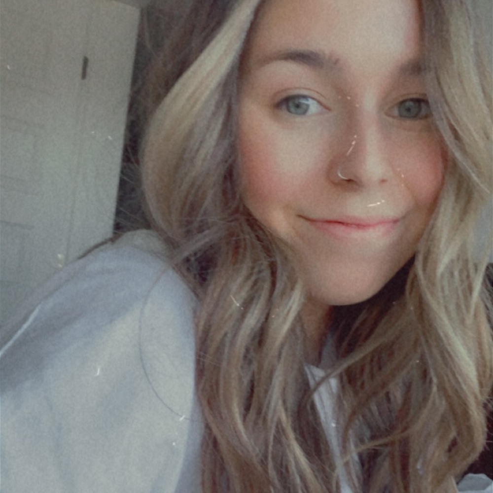 Meet your Posher, Mackenzie